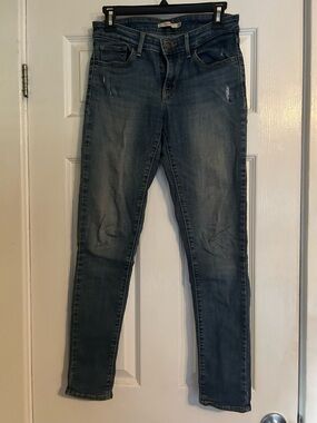 Levi's Skinny Jeans in Mid Blue Wash